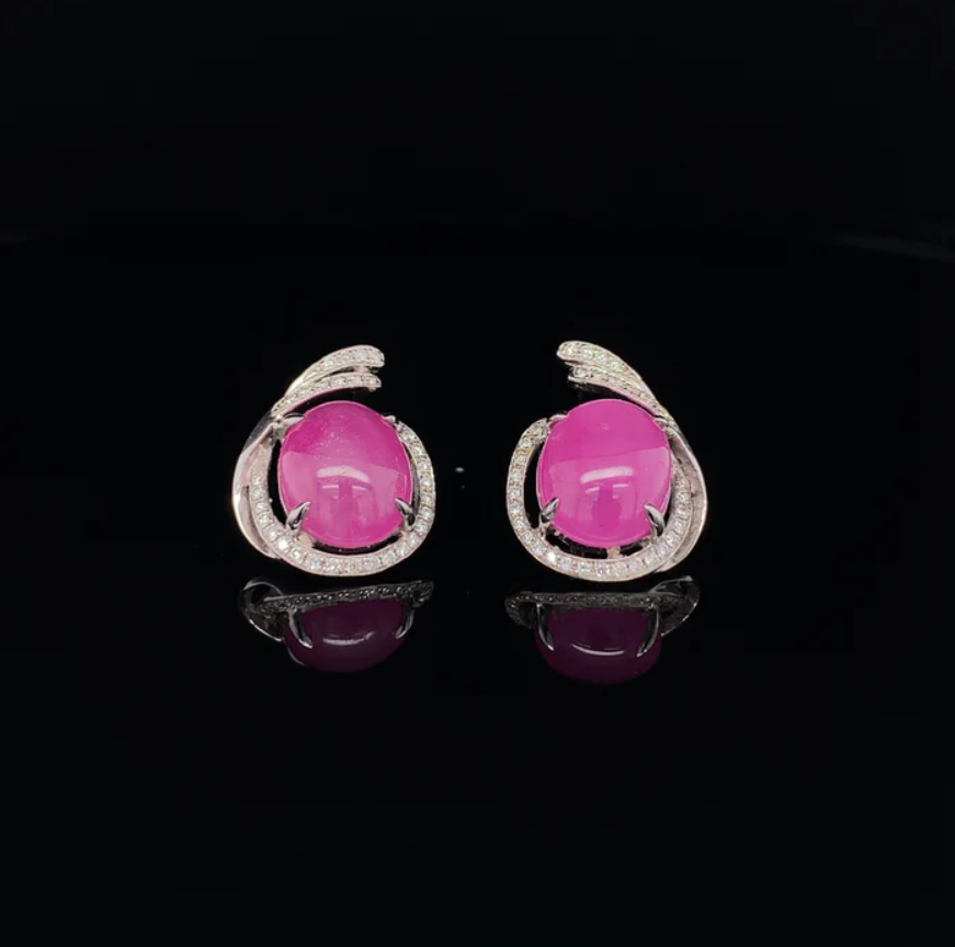 Diamond and Ruby stud earrings, photographed with the GemLightbox Pro