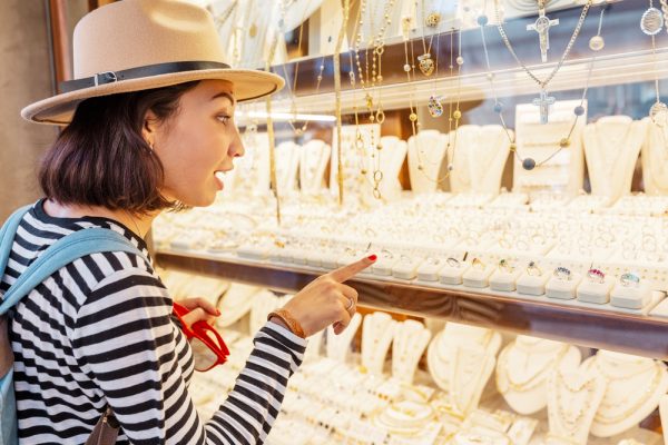 the rise of jewelry self-purchasing females