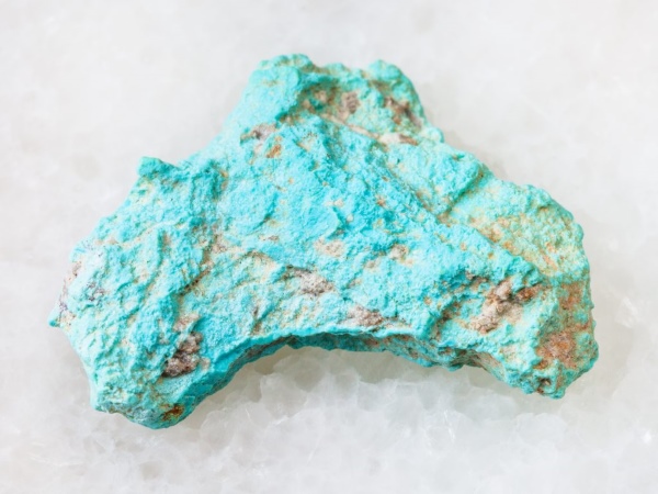 rough Turquoise gemstone uses and symbolism