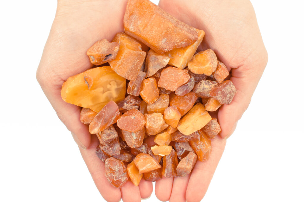 meaning and uses of amber